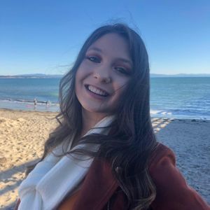 Meet your Posher, Kasey